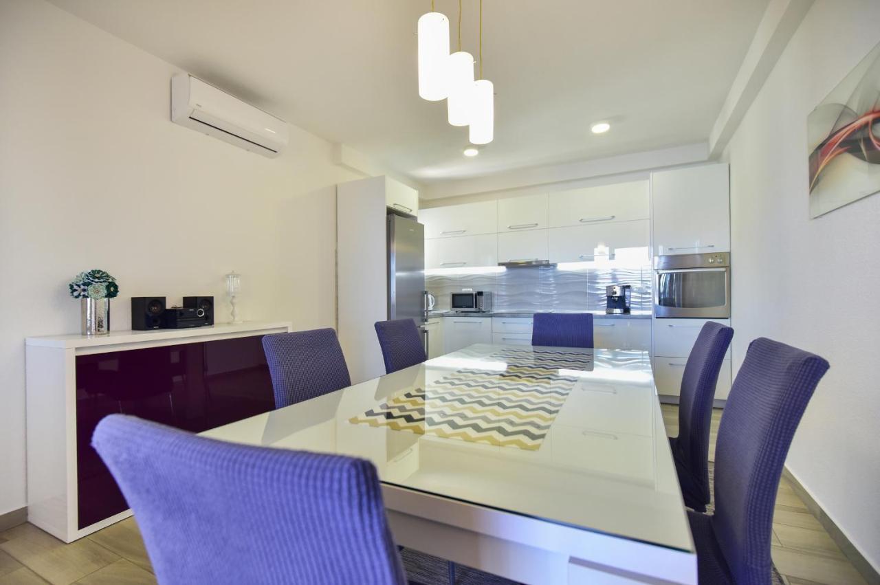 Apartment Maslina Makarska Exteriör bild