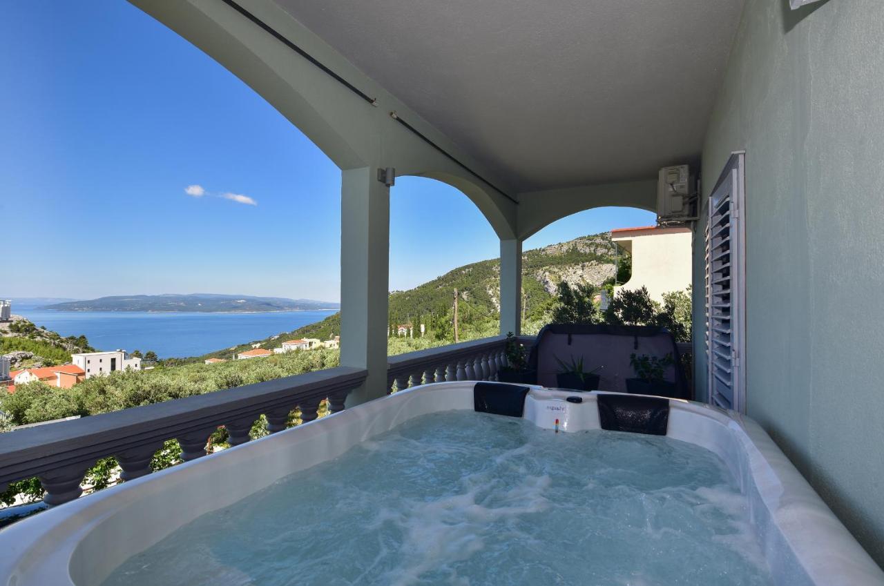Apartment Maslina Makarska Exteriör bild